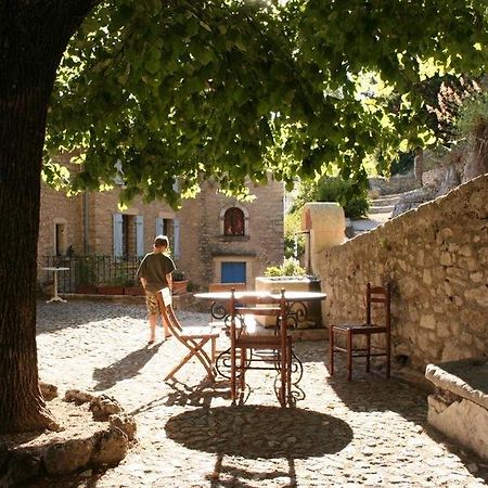 Chambres D'Hotes De L'Abbaye モンブリュン・レ・バン エクステリア 写真